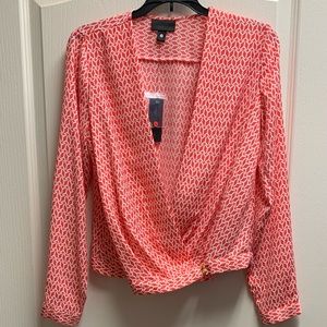 🔥Worthington Eye Catching Deep V Neck Plunge Blouse.🔥